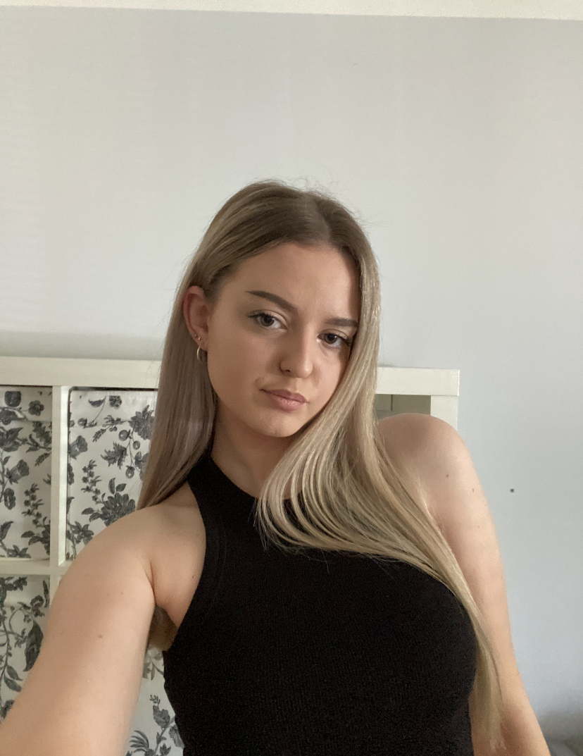 Klára